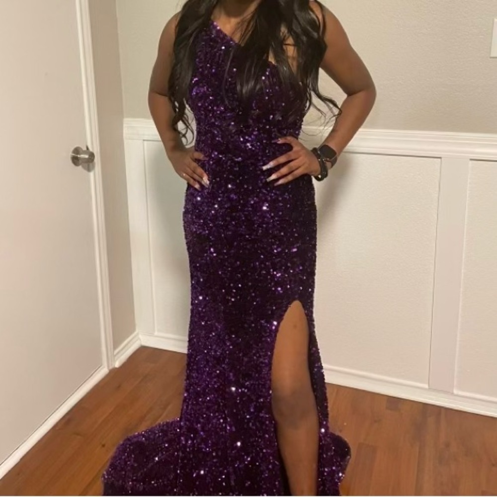 Like New Sherri Hill Purple One Shoulder Sequin Prom Dress